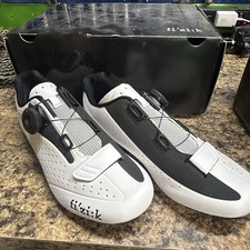 Fi'zi:k Tempo Overcurve R5